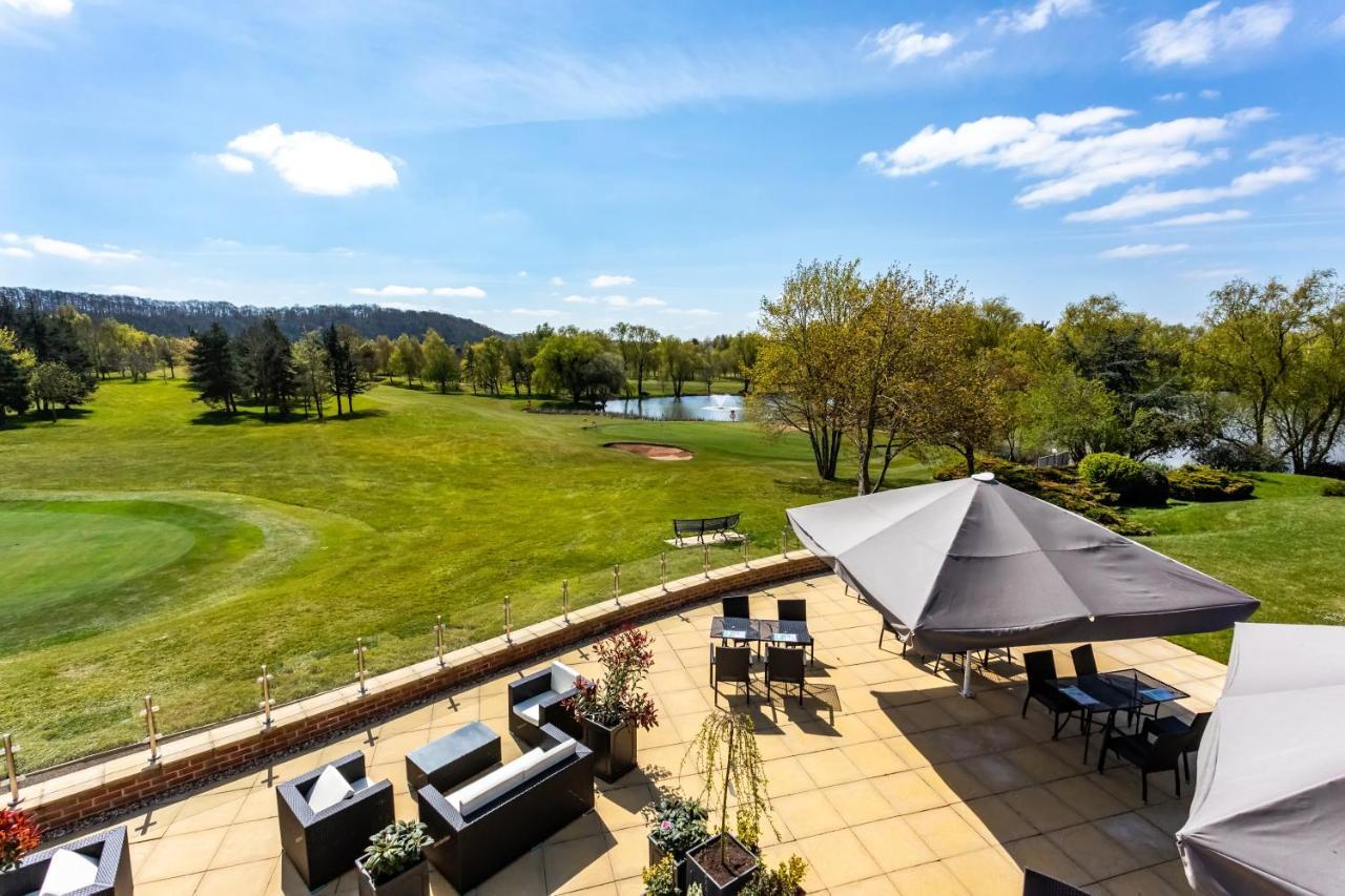Вілла The Vale Golf & Country Club Bishampton Екстер'єр фото